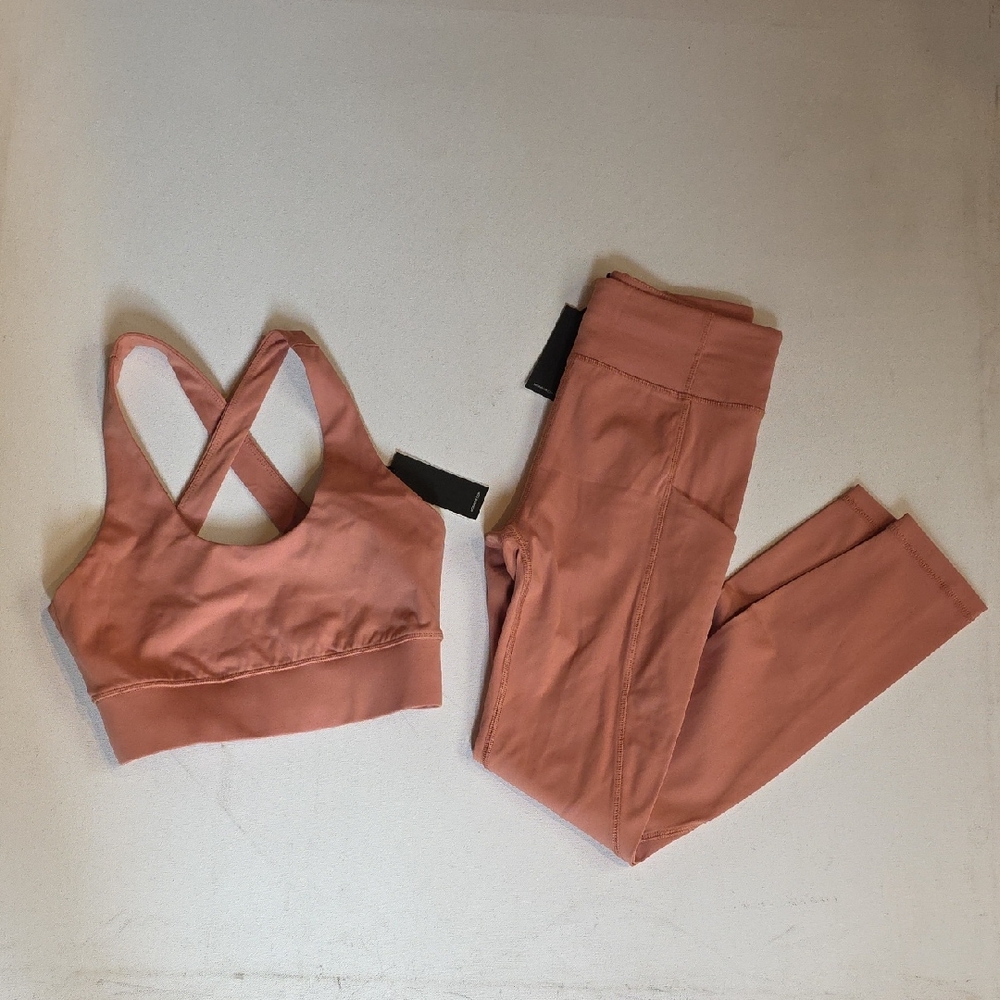 NWT MONROW ACTIVEWEAR 2-PC SET SPORTS BRA & LEGGINS IN DESERT PK SIZE XS